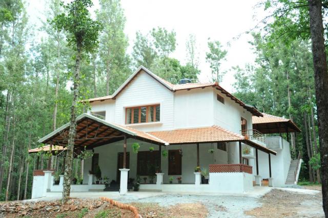 Cluster Homestay Accommodation in Mulaingiri | Book best homestay near Mulaingiri in Chikmagalur | Best Deals for Cluster Homestay