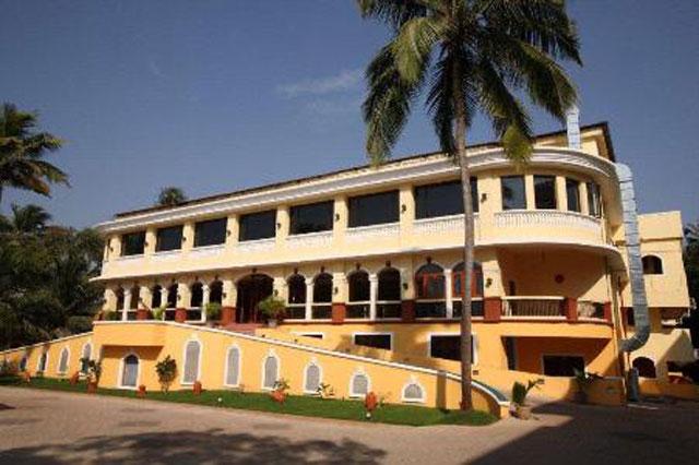 Country Inn and Suites in Goa | Country Inn Hotel near Candolim Beach in Goa