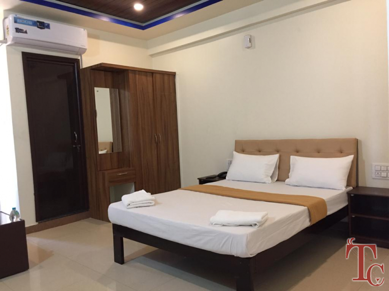 Book Rock View Hotel in Thirthahalli, Best Non Veg Hotel and Lodging in Thirthahalli, Rockview Hotel Booking in Thirthahalli