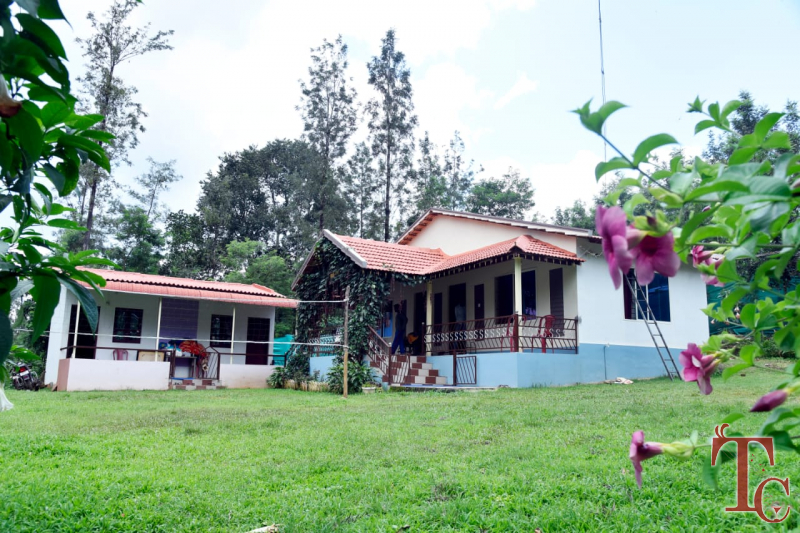 Silver Light Home Stay in Chikmaglaur | Book Silverlight Homestay Online