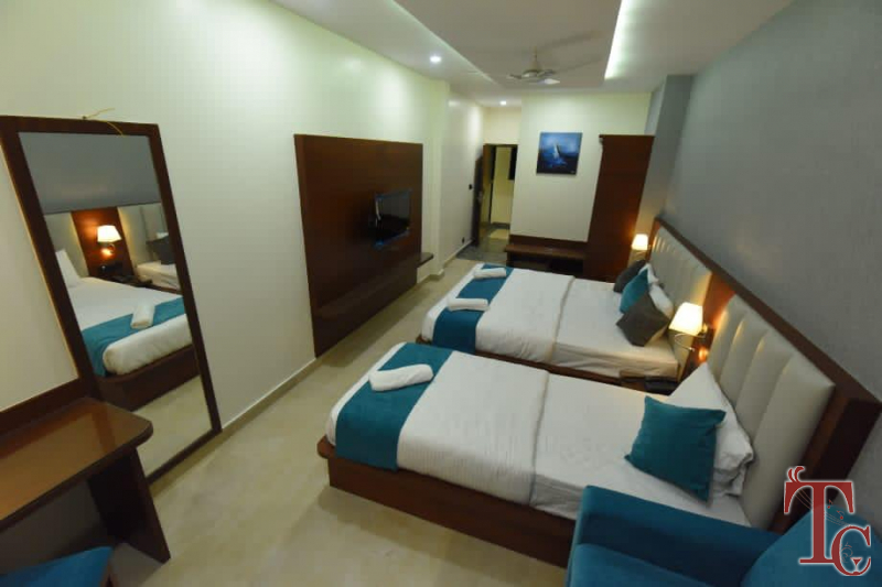 Mayura Deluxe Hotel photo 2