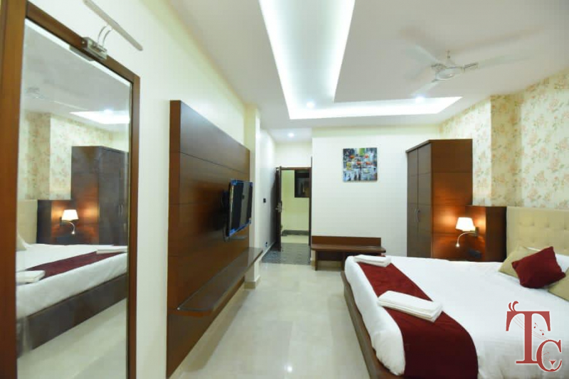 Mayura Deluxe Hotel photo 18