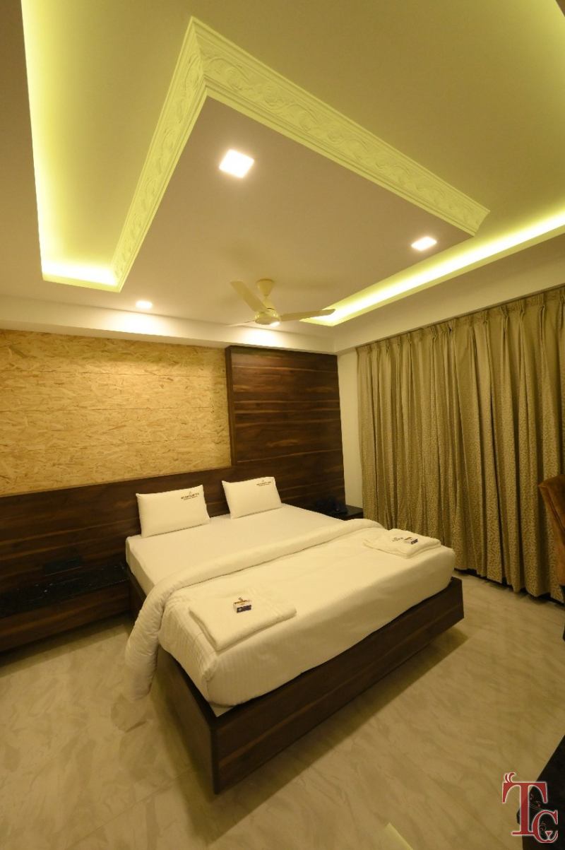 Meenakshi Inn photo 17