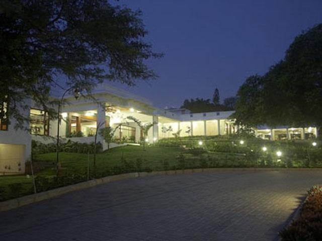 Golden Landmark Resort photo 3
