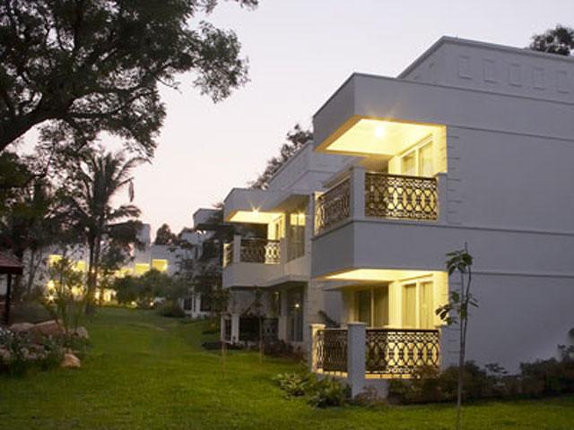 Golden Landmark Resort photo 11
