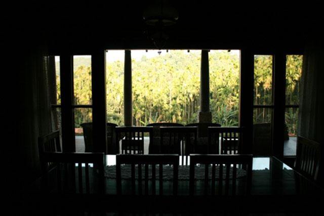 Captains Bungalow photo 8