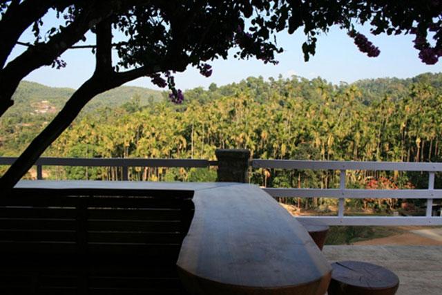 Captains Bungalow photo 9