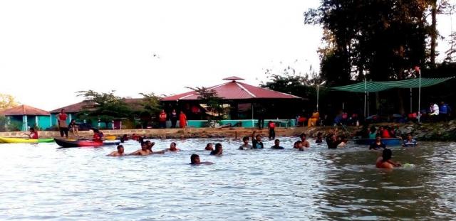 Kingfisher Jungle stay photo 20
