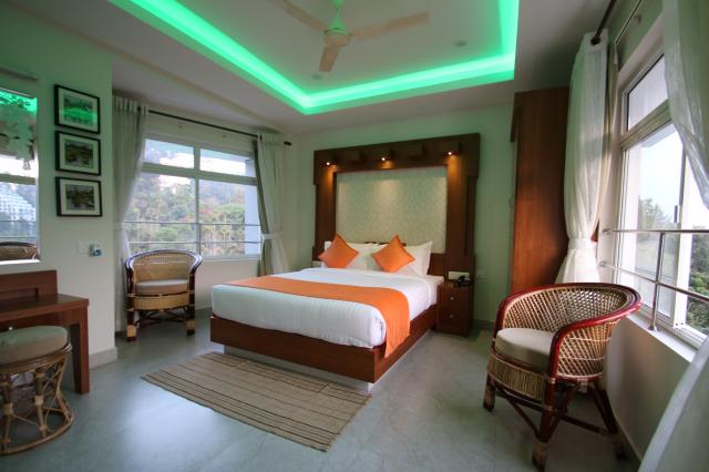 Monsoon Grande Hotel photo 7