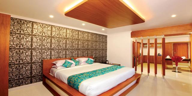 Holiday Hill Hotel & Suites photo 8