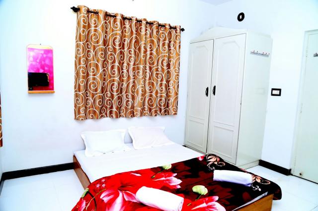 Holiday Inn Homestay photo 20