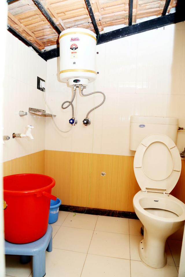 Holiday Inn Homestay photo 32