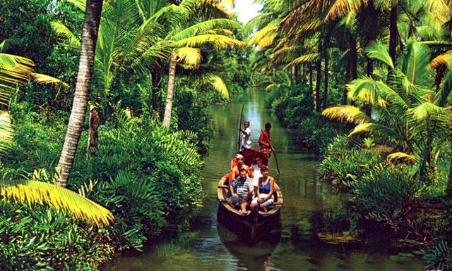 Munnar with Alleppey photo 12