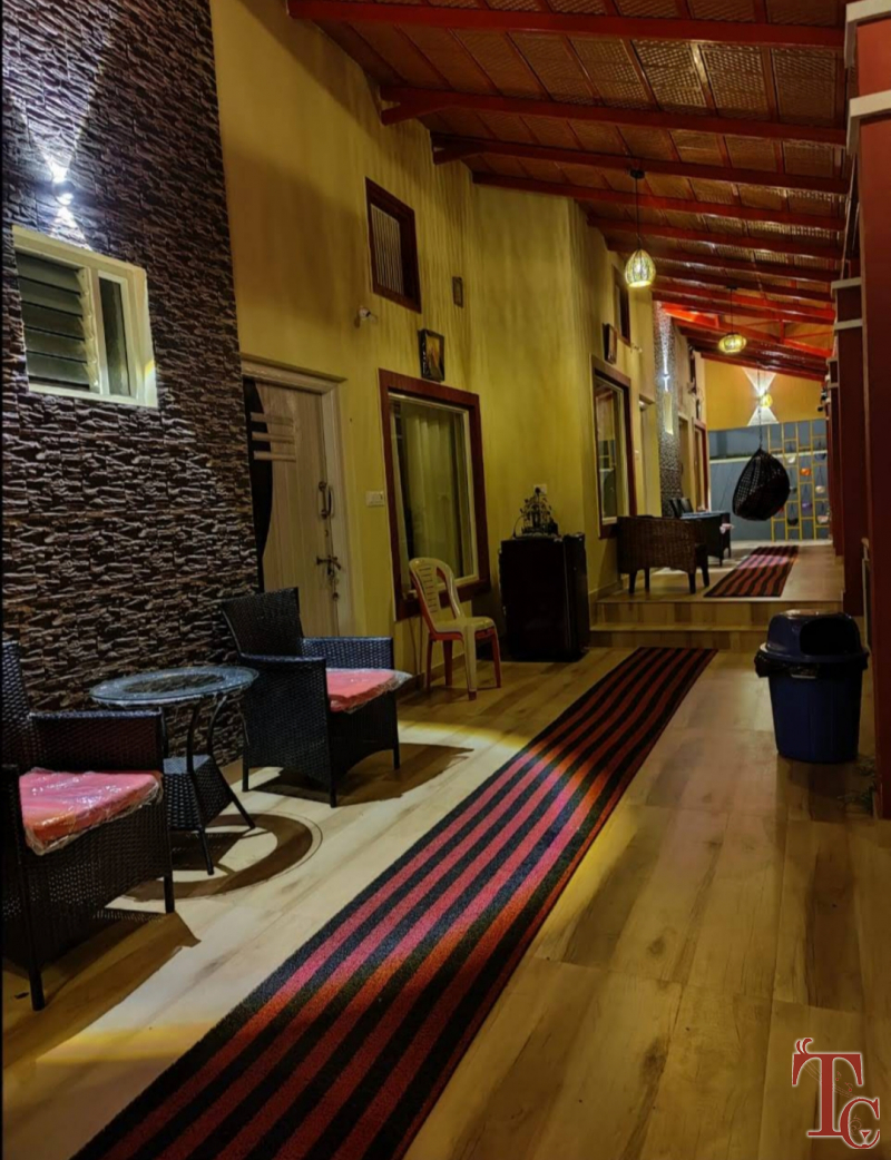 Silver Cloud Home Stay photo 18