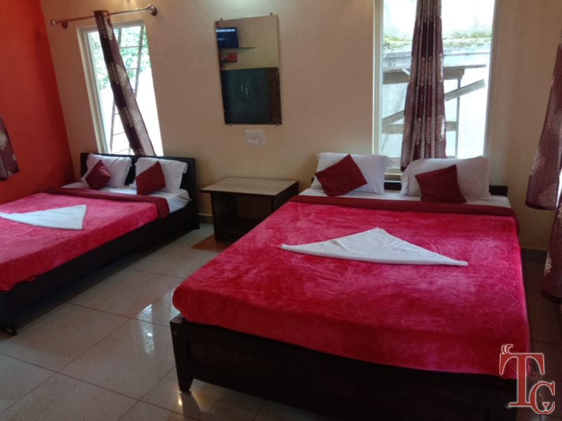 Silver Cloud Home Stay photo 46