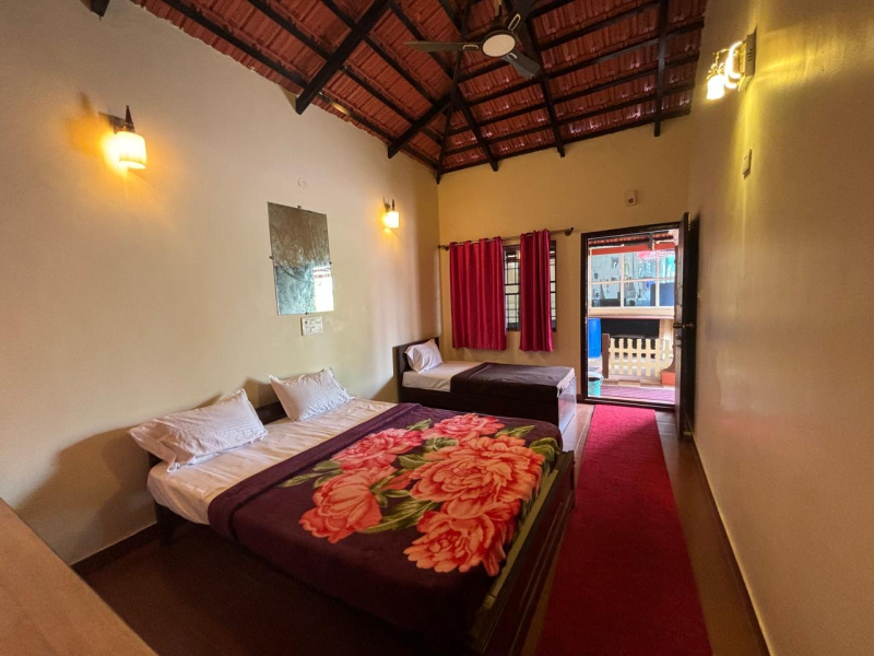 Silver Cloud Home Stay photo 78